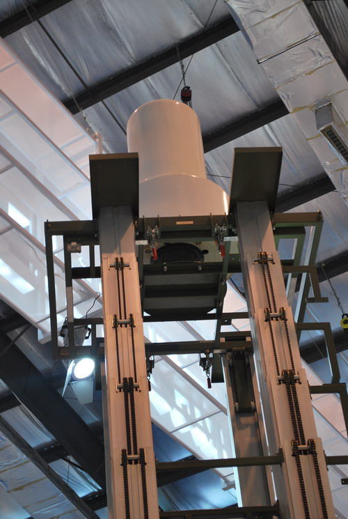 國產電磁環境監測車 守護無形空間的“電波哨兵”